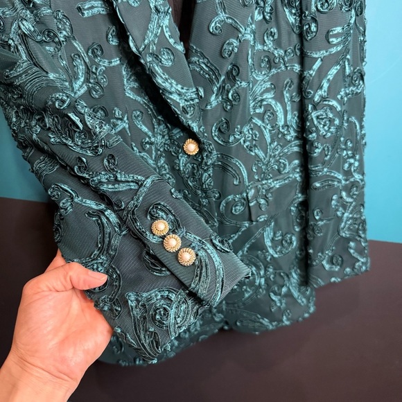 Zara Green and Gold Paisley Blazer - Picture 3 of 13